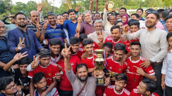 শ্রীনগরে বঙ্গবন্ধু জাতীয় গোল্ডকাপ ফাইনাল খেলা ও পুরস্কার বিতরণী