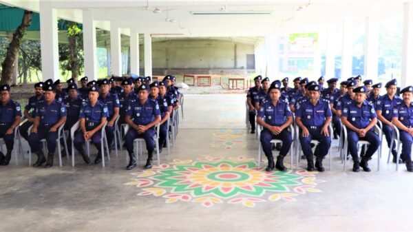 প্রশিক্ষণের মধ্যে দিয়ে পেশাগত দক্ষতার বিকাশ ঘটে পুলিশ সুপার