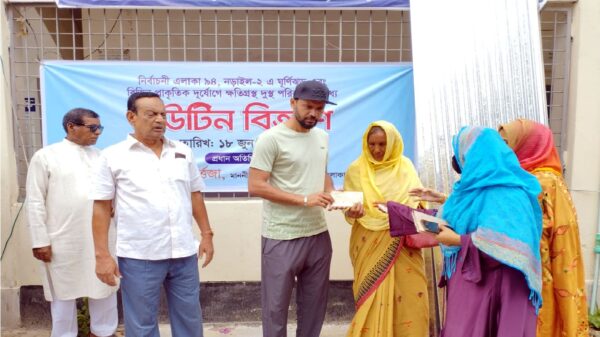 আপনারা যাতে ভালো থাকেন সেটাই প্রধানমন্ত্রী চান- মাশরাফি বিন মোর্ত্তুজা